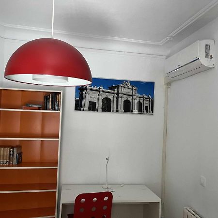 Piso Confortable Y Centrico Leilighet Madrid Eksteriør bilde