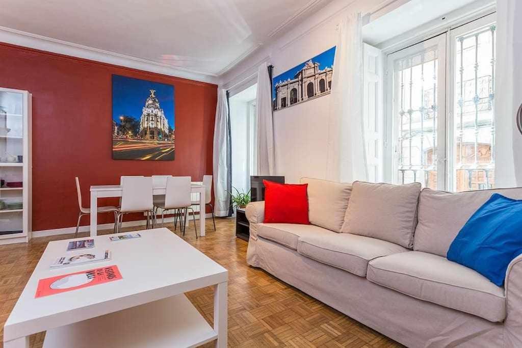 Piso Confortable Y Centrico Leilighet Madrid Eksteriør bilde