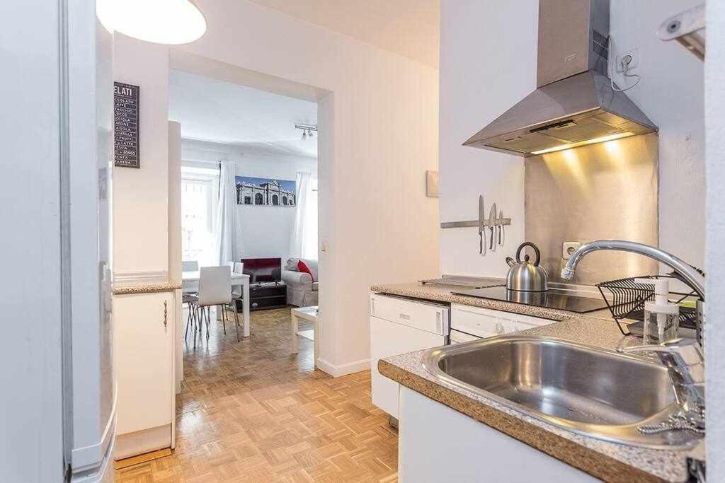 Piso Confortable Y Centrico Leilighet Madrid Eksteriør bilde